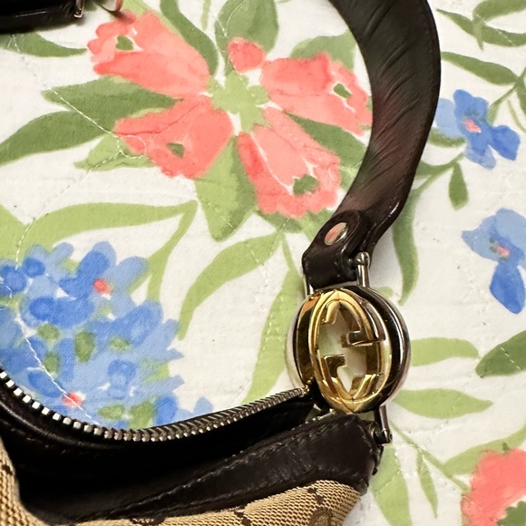 Gucci handbag used in good condition - Picture 11 of 11